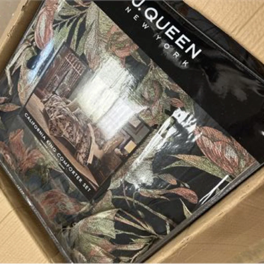 J. Queen New York Martinique Comforter Set Sz 4Pc California King NEW
